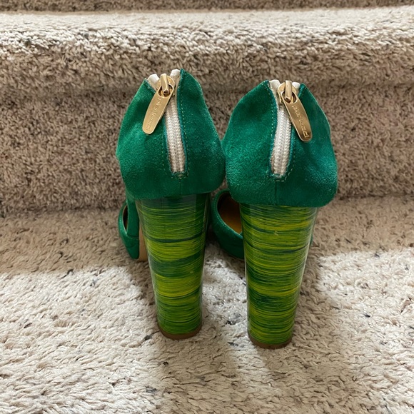 Leather heels size 38 - Picture 2 of 6